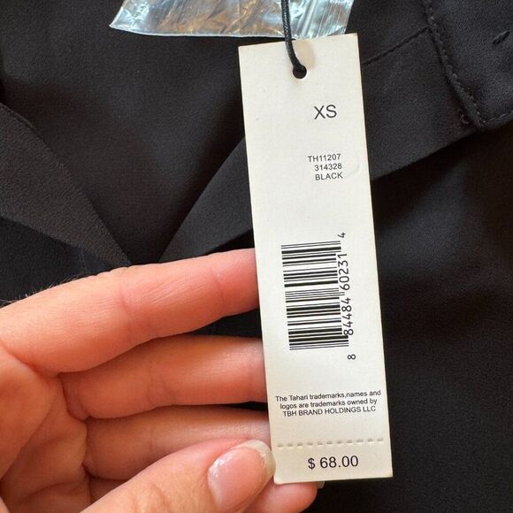 NWT Tahari Black Collared Button Up Blouse Top - Picture 13 of 14